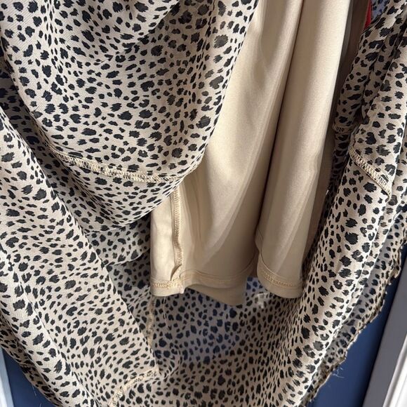 Charming Charlie Leopard Print Maxi Dress Size M - Picture 4 of 7